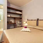 Residenza Santa Cecilia Aparthotel